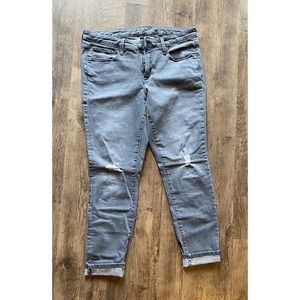 Gray Universal Thread mid rise skinny jeans